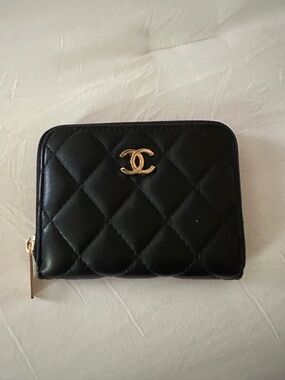 CC Quilted Black Leather Zip Wallet - Gold Hardware